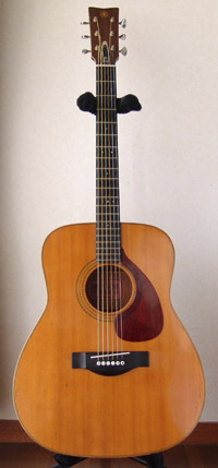 YAMAHA FG-500