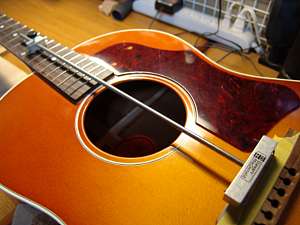 Gibson B-25
