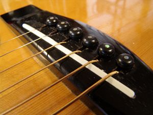 YAMAHA FG-301B