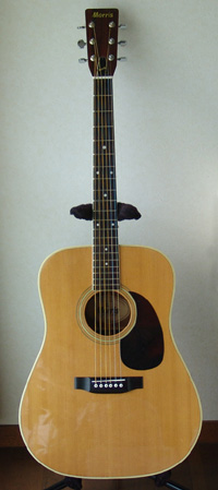 Morris W-20 ギター