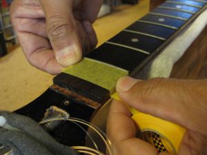 Gibson J-50（純正ケース＆アイレックスのストラップ付）
