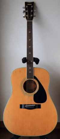 YAMAHA FG-351B